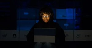 DNS Kayıtları Nasıl Kontrol Edilir? Alan Adı ve Hosting Bağlantısını Doğrulama Rehberi