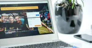 WordPress Yönetici Şifresi Unutulursa Nasıl Değiştirilir? E-posta ve phpMyAdmin Kurtarma Rehberi